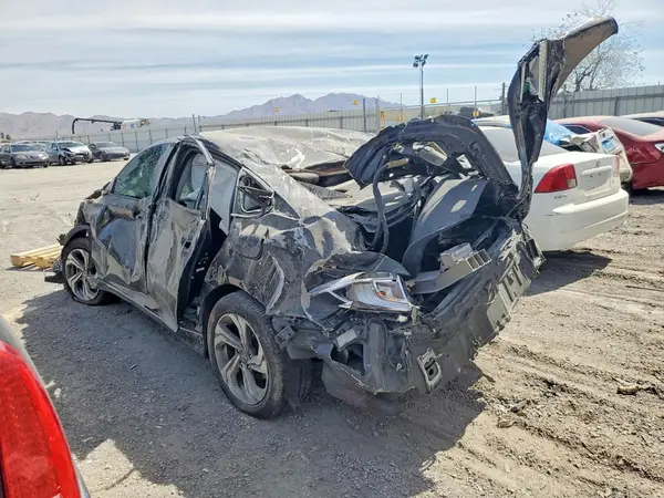 1HGCV1F47KA136297 2019 HONDA ACCORD - Image 2