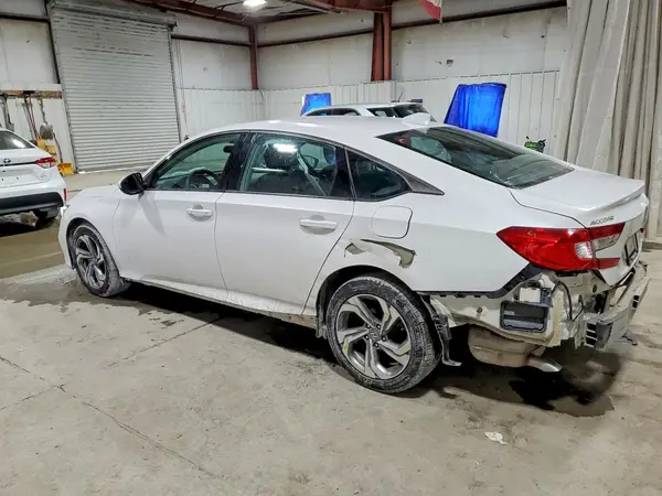 1HGCV1F47LA115810 2020 HONDA ACCORD - Image 2