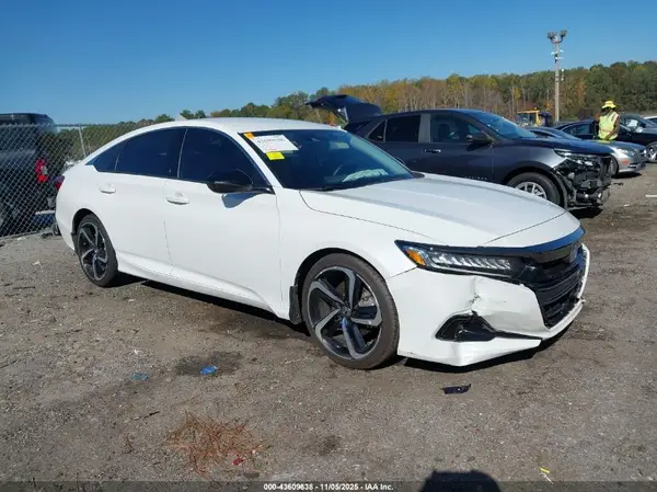 1HGCV1F47NA120444 2022 HONDA ACCORD - Image 1
