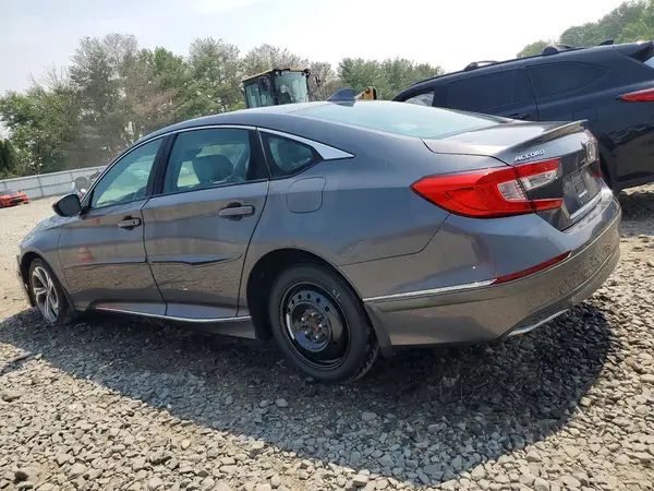 1HGCV1F48JA004938 2018 HONDA ACCORD - Image 2