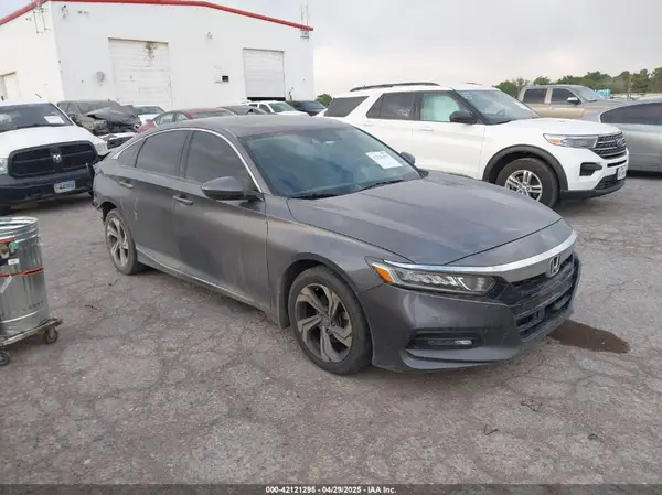 1HGCV1F48JA006852 2018 HONDA ACCORD - Image 1