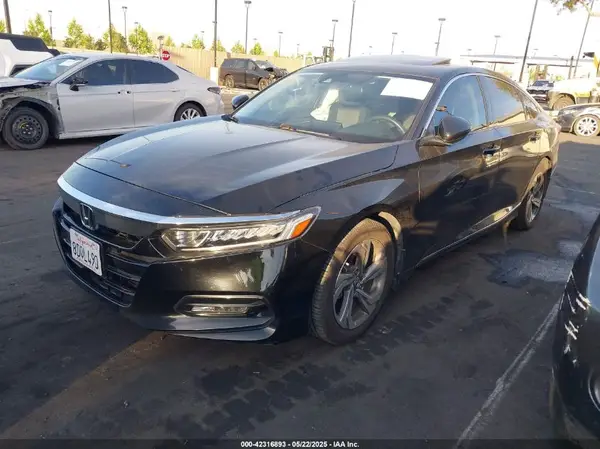 1HGCV1F48JA010108 2018 HONDA ACCORD - Image 2