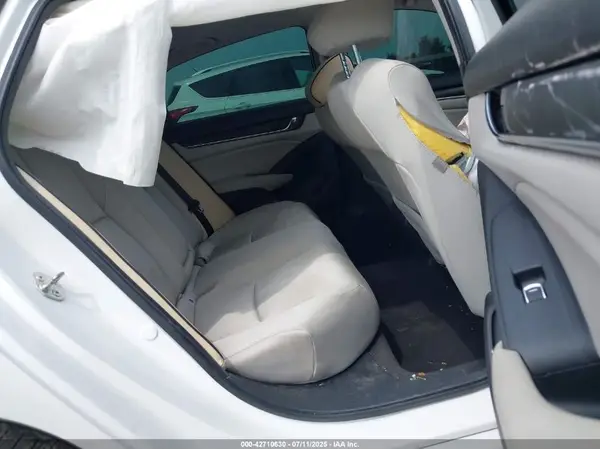 1HGCV1F48JA032433 2018 HONDA ACCORD - Image 8