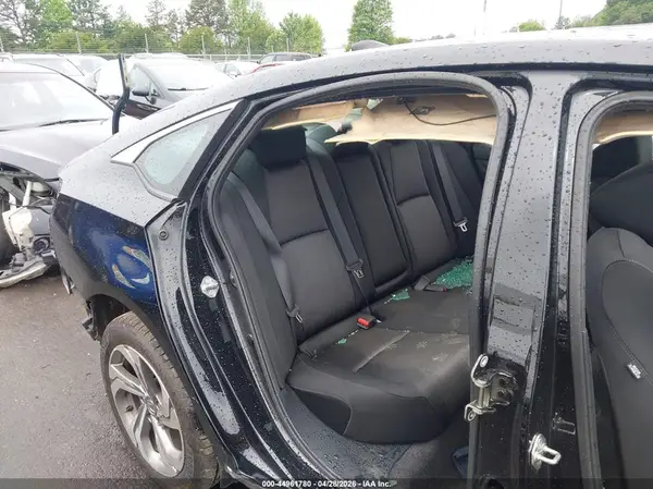 1HGCV1F48JA038815 2018 HONDA ACCORD - Image 8