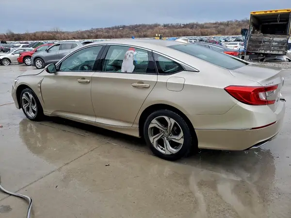 1HGCV1F48JA039737 2018 HONDA ACCORD - Image 2
