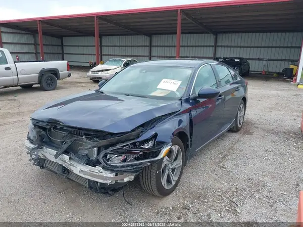 1HGCV1F48JA069496 2018 HONDA ACCORD - Image 2