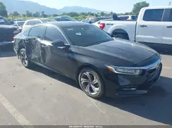 1HGCV1F48JA077467 2018 HONDA ACCORD