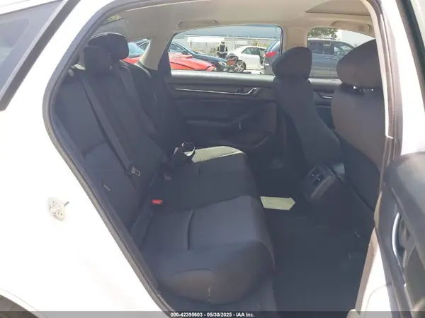 1HGCV1F48JA086993 2018 HONDA ACCORD - Image 8
