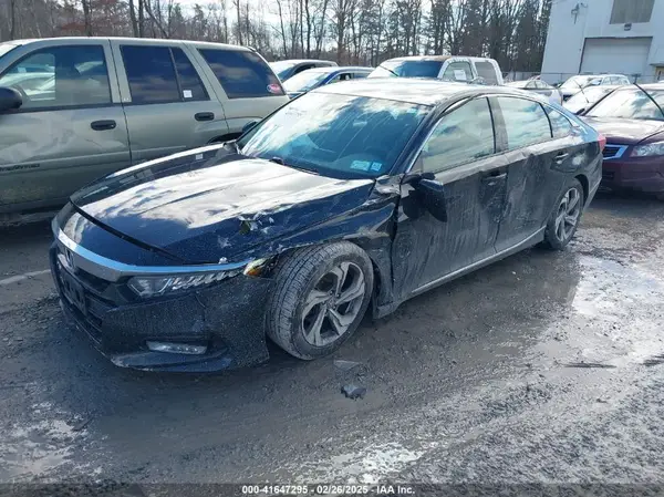 1HGCV1F48JA108927 2018 HONDA ACCORD - Image 2