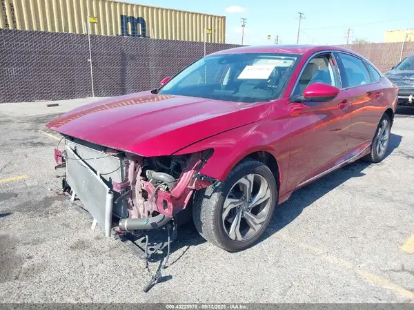 1HGCV1F48JA117403 2018 HONDA ACCORD - Image 2