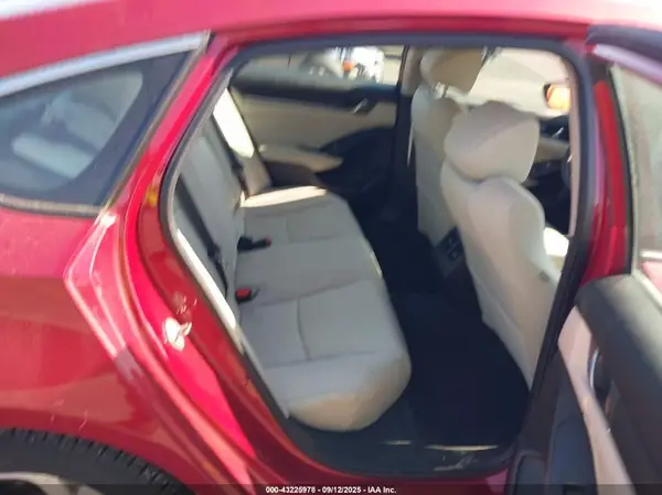 1HGCV1F48JA117403 2018 HONDA ACCORD - Image 8