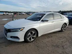 1HGCV1F48JA118471 2018 HONDA ACCORD