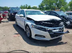 1HGCV1F48JA141314 2018 HONDA ACCORD