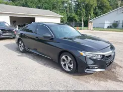 1HGCV1F48JA158341 2018 HONDA ACCORD