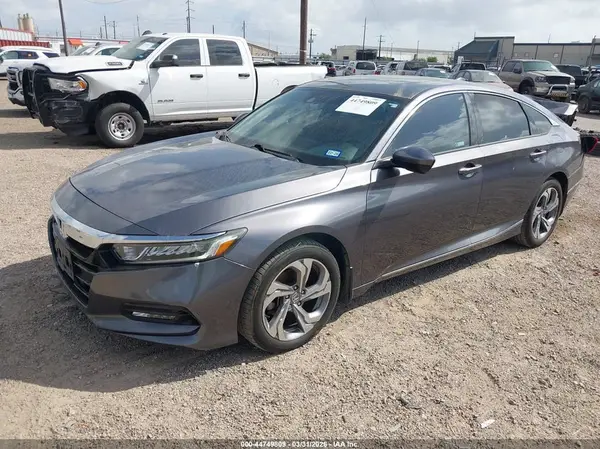 1HGCV1F48JA164883 2018 HONDA ACCORD - Image 2