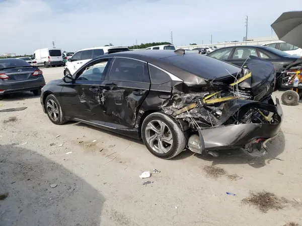 1HGCV1F48JA177973 2018 HONDA ACCORD - Image 2