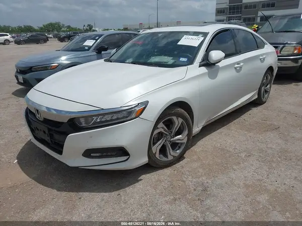 1HGCV1F48JA198211 2018 HONDA ACCORD - Image 2