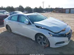 1HGCV1F48JA198242 2018 HONDA ACCORD