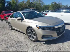 1HGCV1F48JA218134 2018 HONDA ACCORD