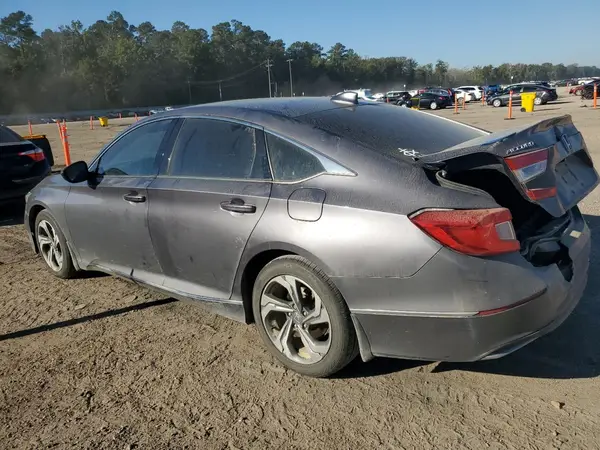 1HGCV1F48JA228470 2018 HONDA ACCORD - Image 2