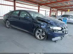 1HGCV1F48JA231692 2018 HONDA ACCORD