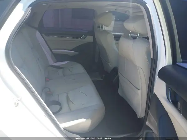 1HGCV1F48KA077258 2019 HONDA ACCORD - Image 8