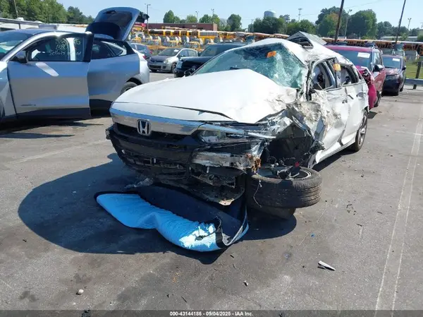 1HGCV1F48LA079139 2020 HONDA ACCORD - Image 2