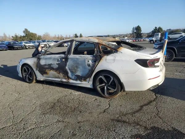 1HGCV1F48MA011778 2021 HONDA ACCORD - Image 2