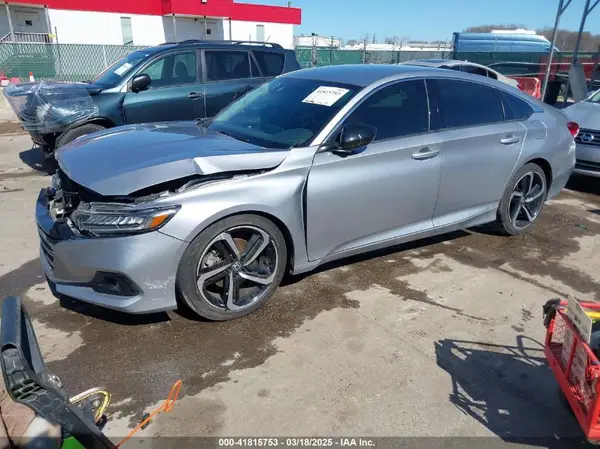 1HGCV1F48MA068238 2021 HONDA ACCORD - Image 2