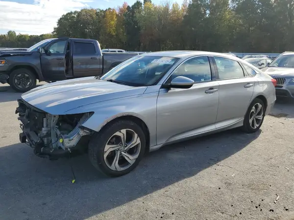 1HGCV1F49JA013471 2018 HONDA ACCORD - Image 1