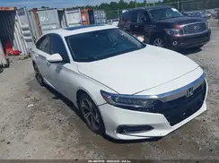 1HGCV1F49JA032800 2018 HONDA ACCORD