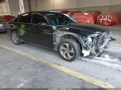 1HGCV1F49JA037883 2018 HONDA ACCORD