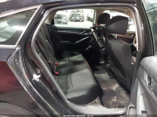 1HGCV1F49JA055557 2018 HONDA ACCORD - Image 8