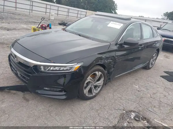 1HGCV1F49JA055607 2018 HONDA ACCORD - Image 2