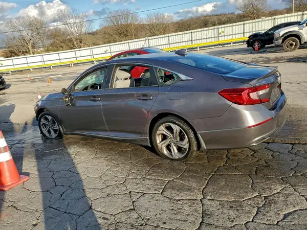1HGCV1F49JA056031 2018 HONDA ACCORD - Image 2