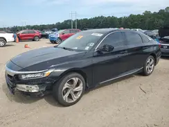 1HGCV1F49JA060547 2018 HONDA ACCORD