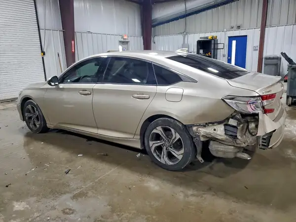 1HGCV1F49JA071077 2018 HONDA ACCORD - Image 2