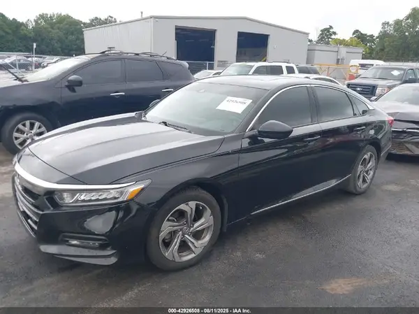 1HGCV1F49JA077414 2018 HONDA ACCORD - Image 2