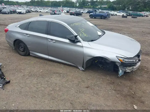1HGCV1F49JA077705 2018 HONDA ACCORD - Image 1