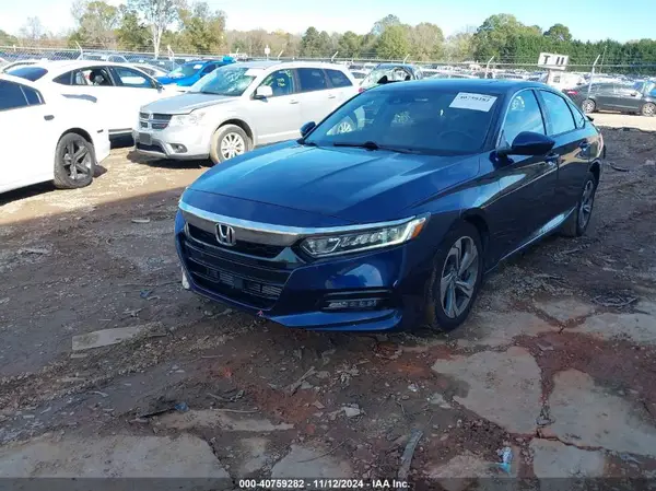 1HGCV1F49JA081527 2018 HONDA ACCORD - Image 2