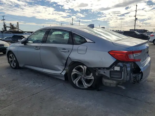 1HGCV1F49JA084086 2018 HONDA ACCORD - Image 2