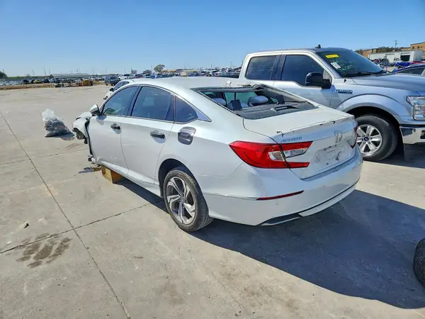 1HGCV1F49JA093676 2018 HONDA ACCORD - Image 2