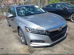 1HGCV1F49JA112808 2018 HONDA ACCORD