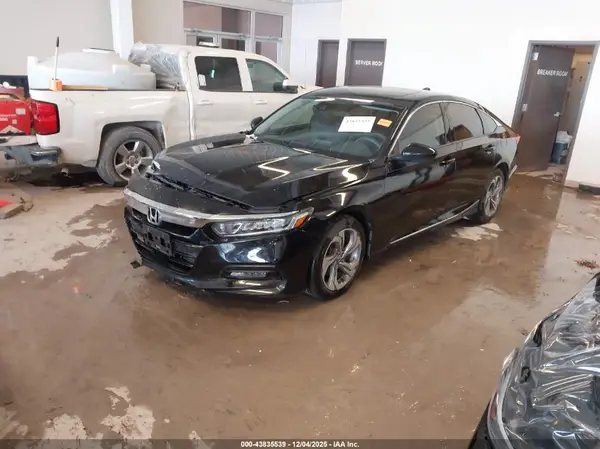 1HGCV1F49JA129902 2018 HONDA ACCORD - Image 2