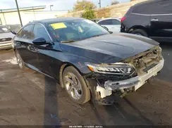 1HGCV1F49JA135747 2018 HONDA ACCORD