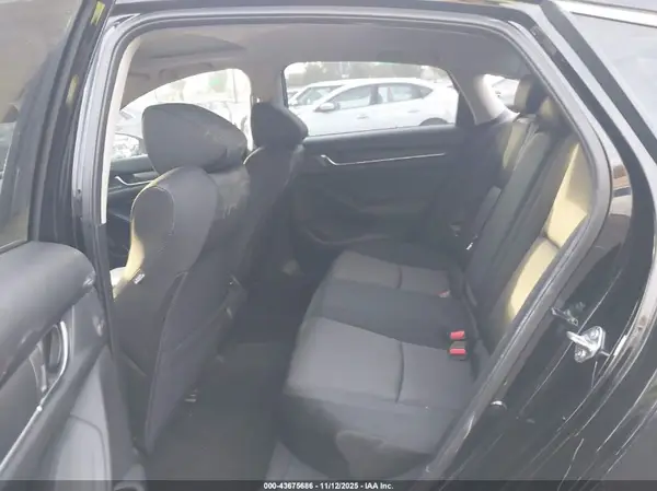 1HGCV1F49JA135747 2018 HONDA ACCORD - Image 8