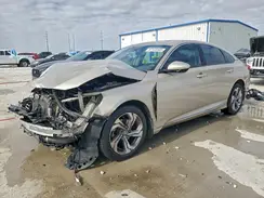 1HGCV1F49JA136753 2018 HONDA ACCORD