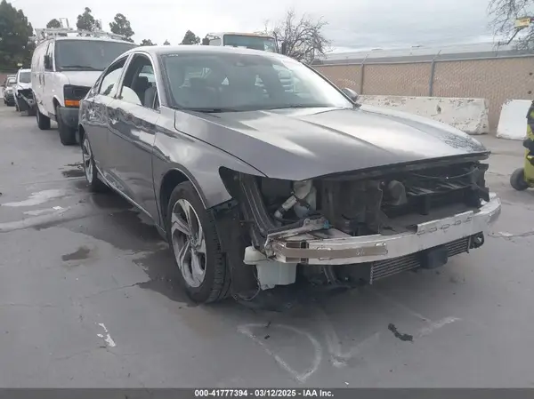 1HGCV1F49JA138941 2018 HONDA ACCORD - Image 1