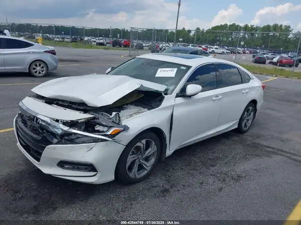 1HGCV1F49JA143296 2018 HONDA ACCORD - Image 2