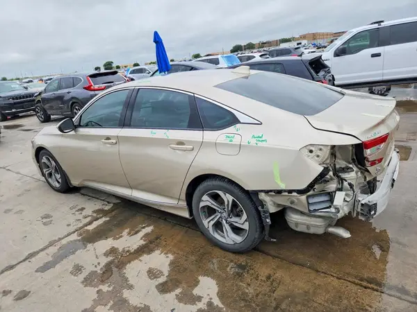 1HGCV1F49JA169364 2018 HONDA ACCORD - Image 2